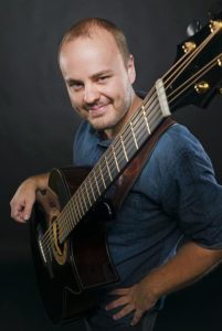 andy-mckee-guitar-lessons